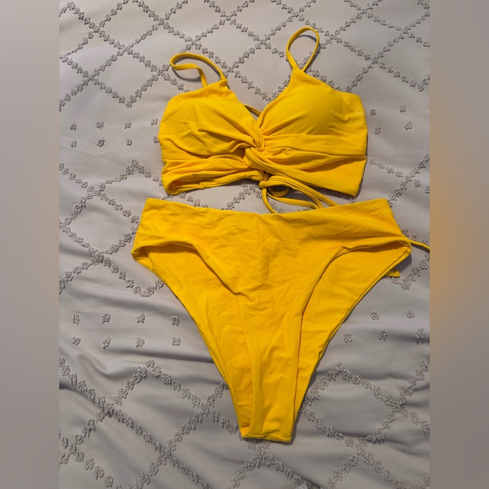 Zaful Vibrant Yellow Swimwear